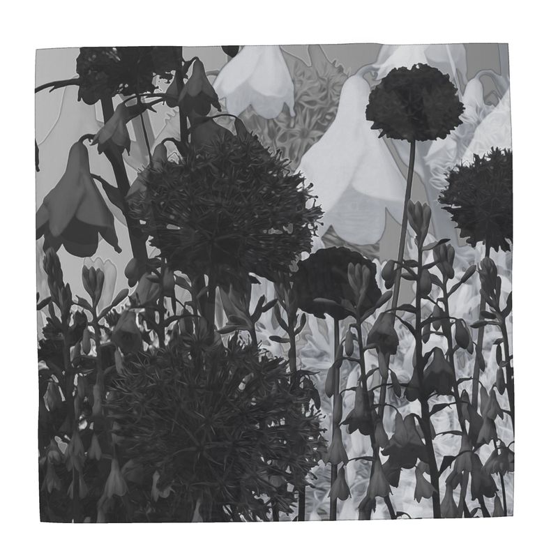 Amazing Grey: The Square Scarf 115