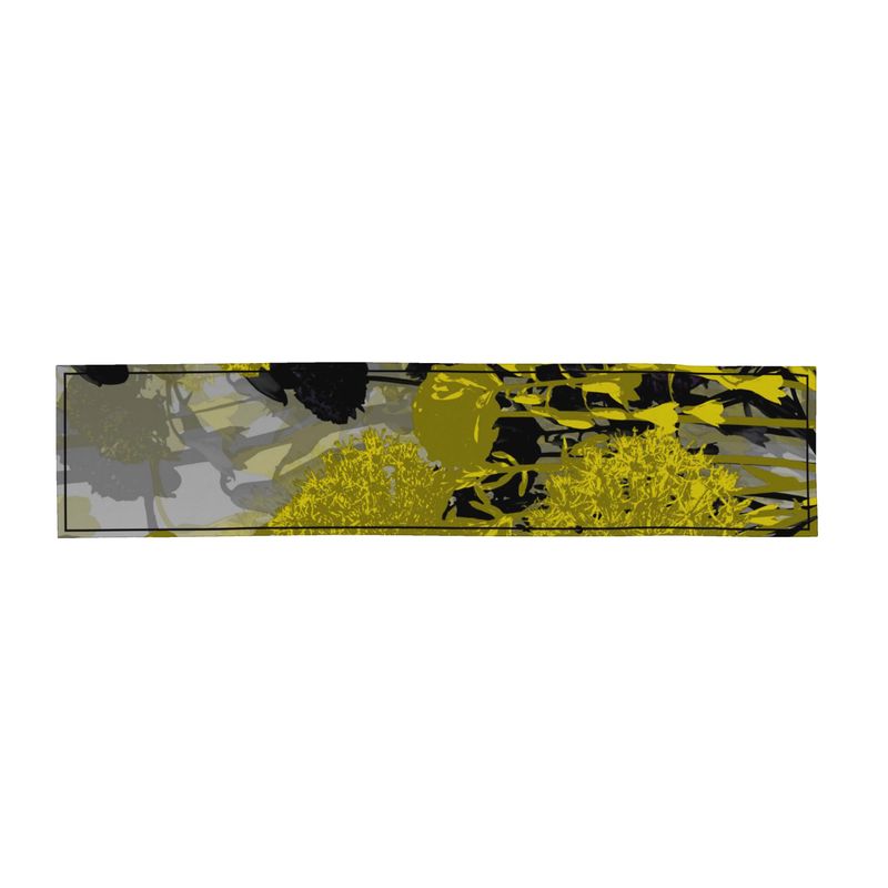 Signature Òr: The Classic Long Scarf