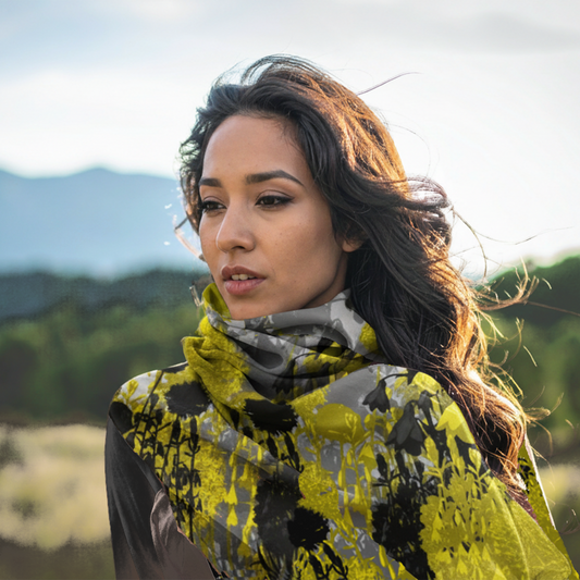 Signature Òr: The Extra Large Scarf