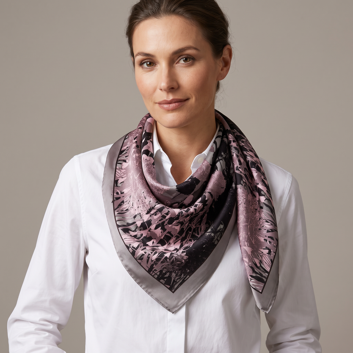 Signature Criostal: The Square Scarf