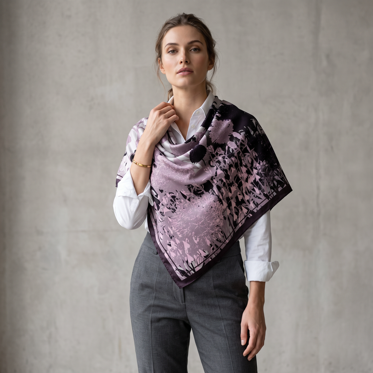 Signature Criostal: The Square Scarf