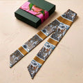 Nouveau Hazel: Skinny Scarf
