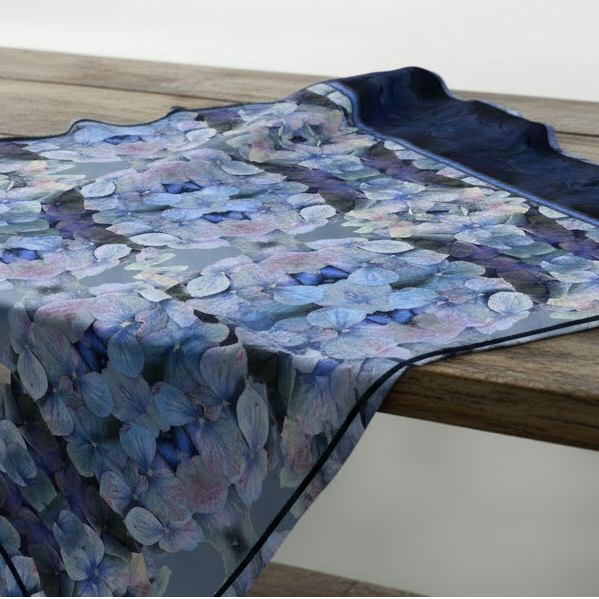 Tartan Hydrangea Gorm: The Square Scarf