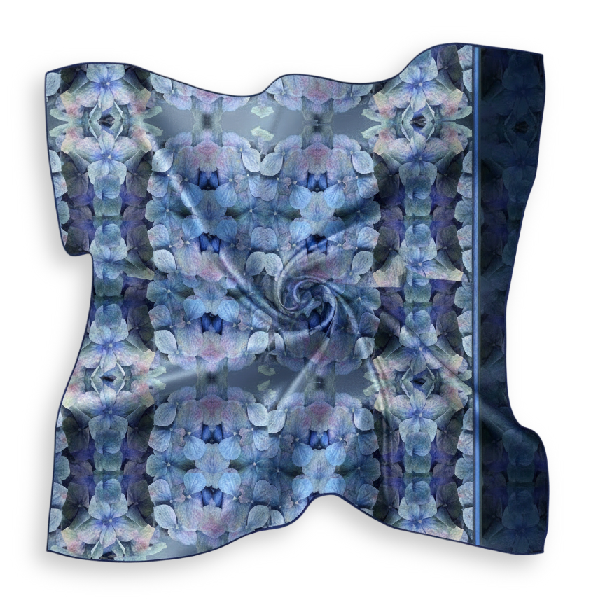 Tartan Hydrangea Gorm: The Square Scarves