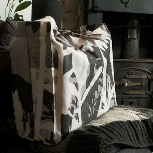 Amazing Grey: The Extra Large Tote