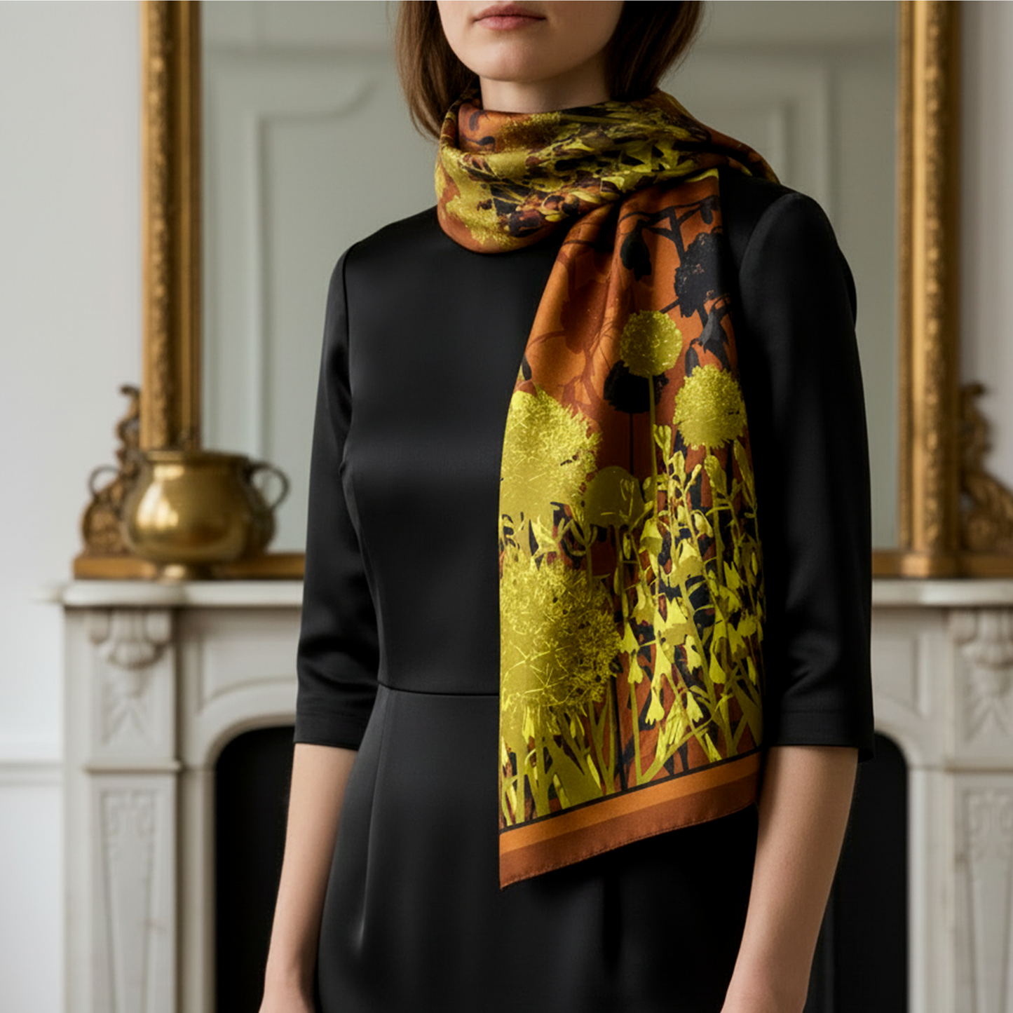 Signature Copar: The Square Scarf 115